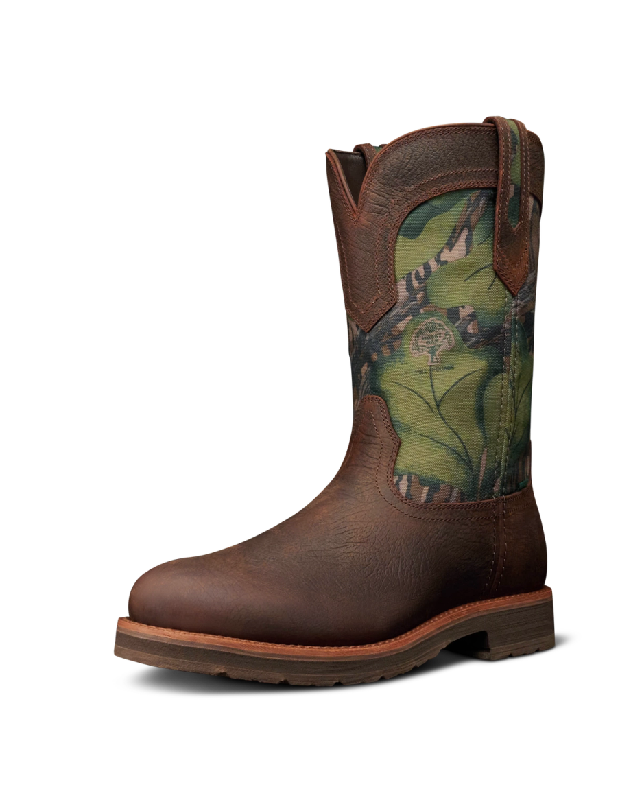 Quarterfront view of Tecovas x Mossy Oak Rugged Roper - Full Foliage Cowhide on plain background