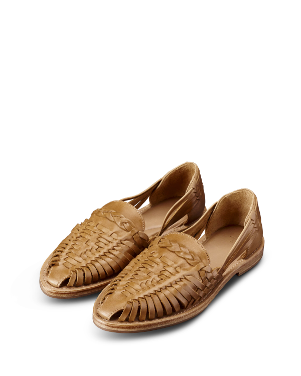 Quarterfront view of The Maya - Camel Cowhide on plain background