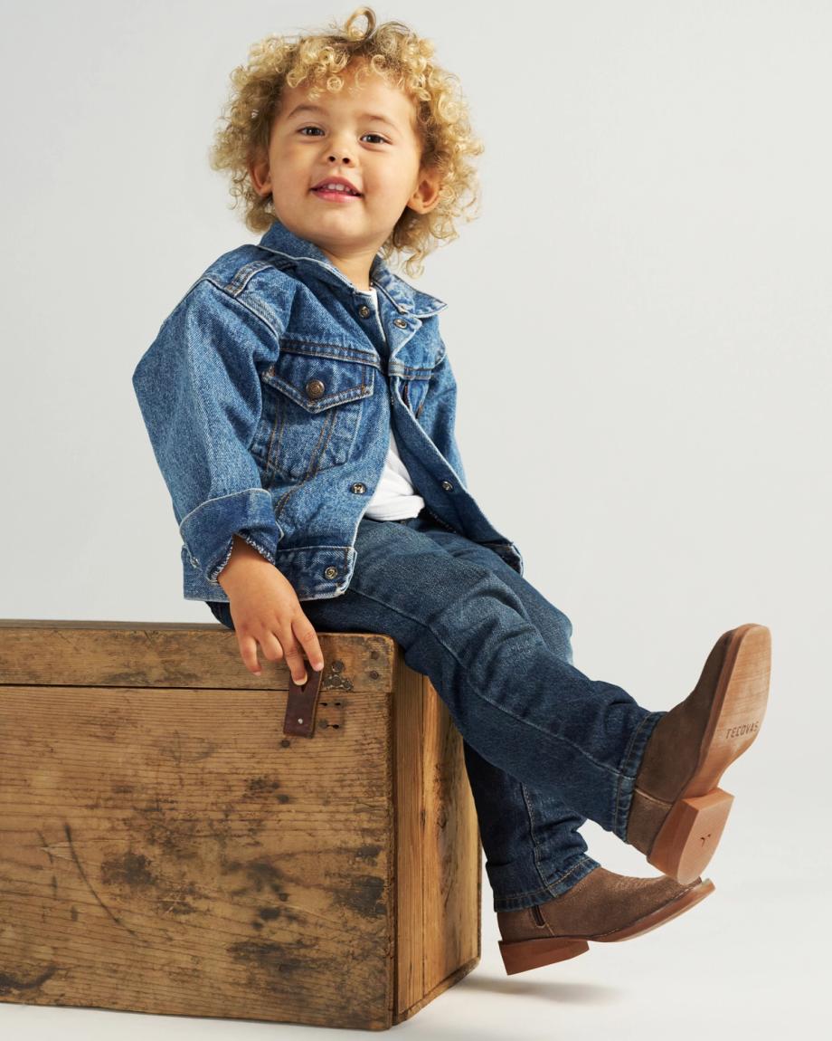Full view of The Doc Toddler - Gravel on model