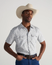 Closeup detail view of Men's Vintage Weight Short Sleeve Pearl Snap - Light Gray/Atlantic