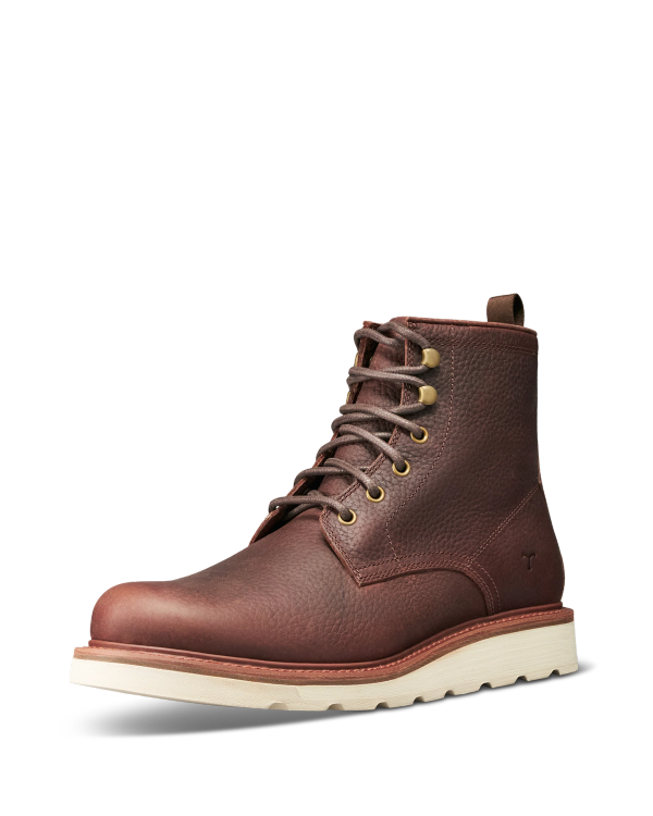Quarterfront view of The Knox Lace Up - Tobacco Cowhide on plain background