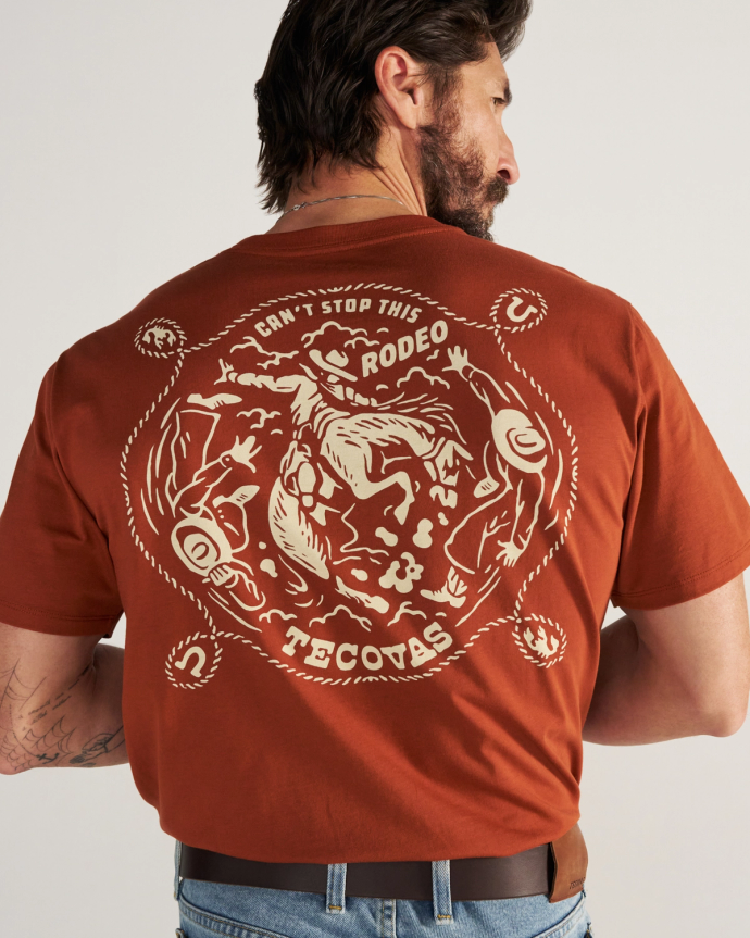 Closeup detail view of Men's Can't Stop Pocket T-Shirt - Orange Rust/Bone