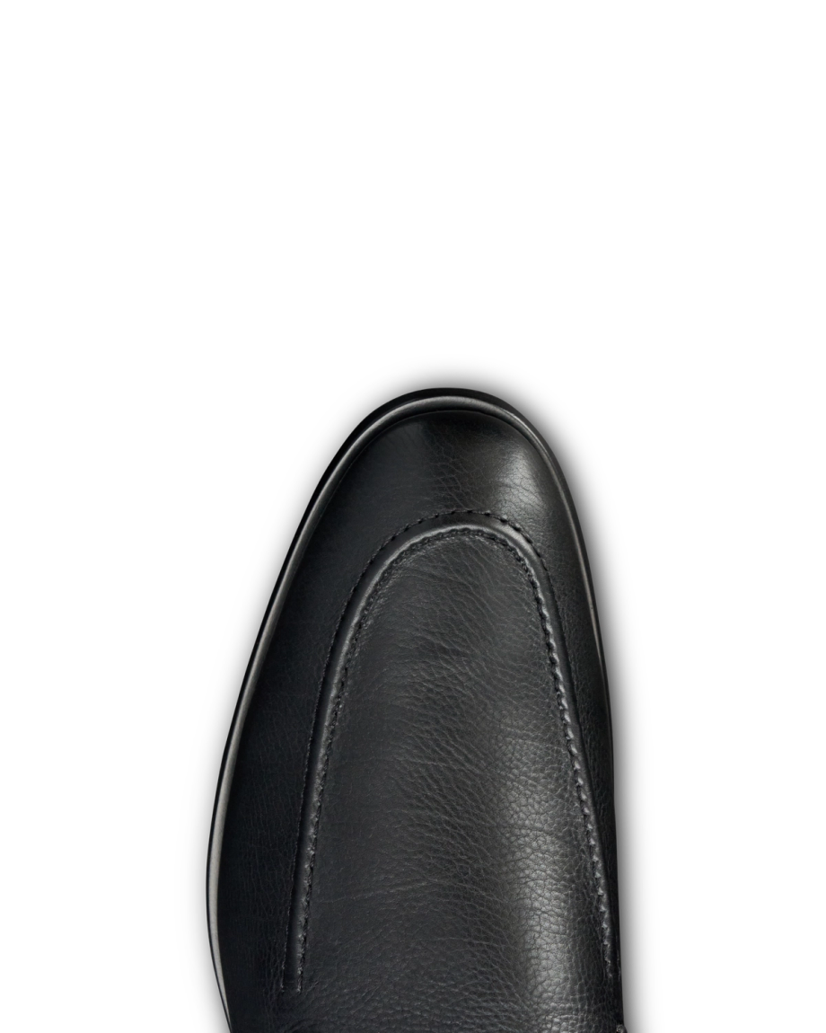 Toe view of The Bennett - Midnight on plain background