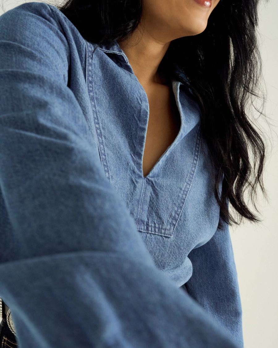 Women's Denim Popover Top - Medium Wash | Tecovas