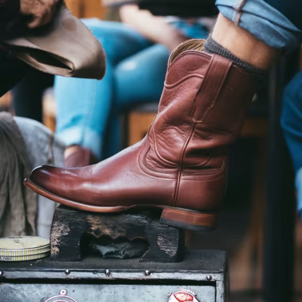 How Should Cowboy Boots Fit? Tecovas Guide for Comfort Tecovas