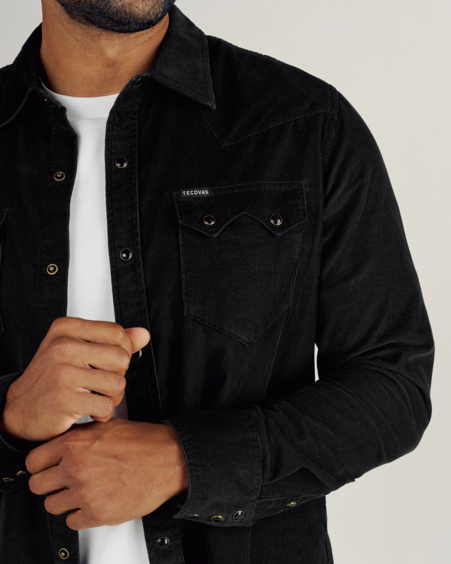 Closeup detail view of Men's Texas Weight Corduroy Pearl Snap LS - Black
