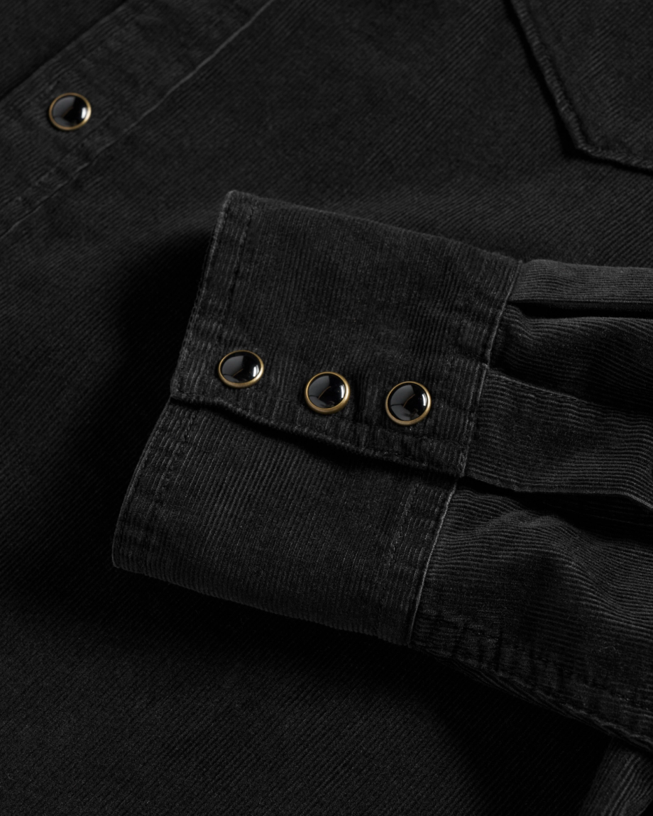 Closeup detail view of Men's Texas Weight Corduroy Pearl Snap LS - Black