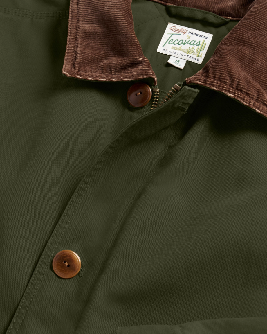 Closeup detail view of Men's Barn Coat - Pine