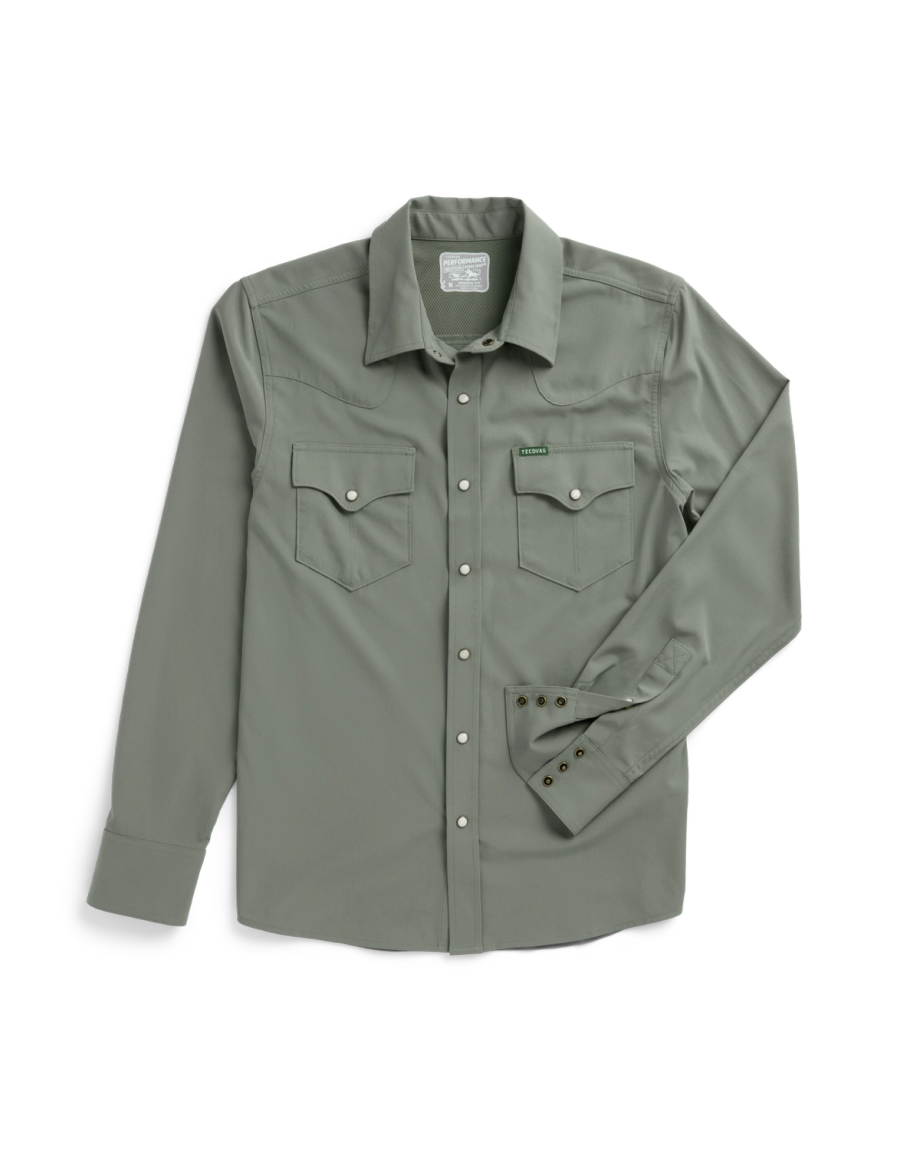 Closeup detail view of Men's Performance Western Pearl Snap - Cactus