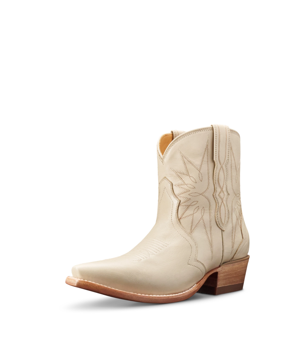 The Lynn Western Bootie - White cowhide | Tecovas