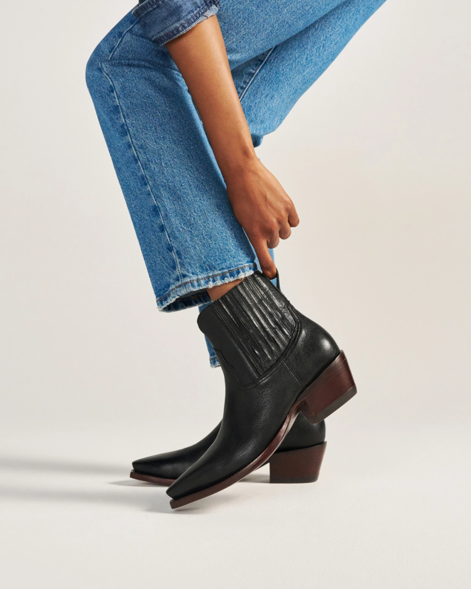 View of The Piper II - Midnight Goat