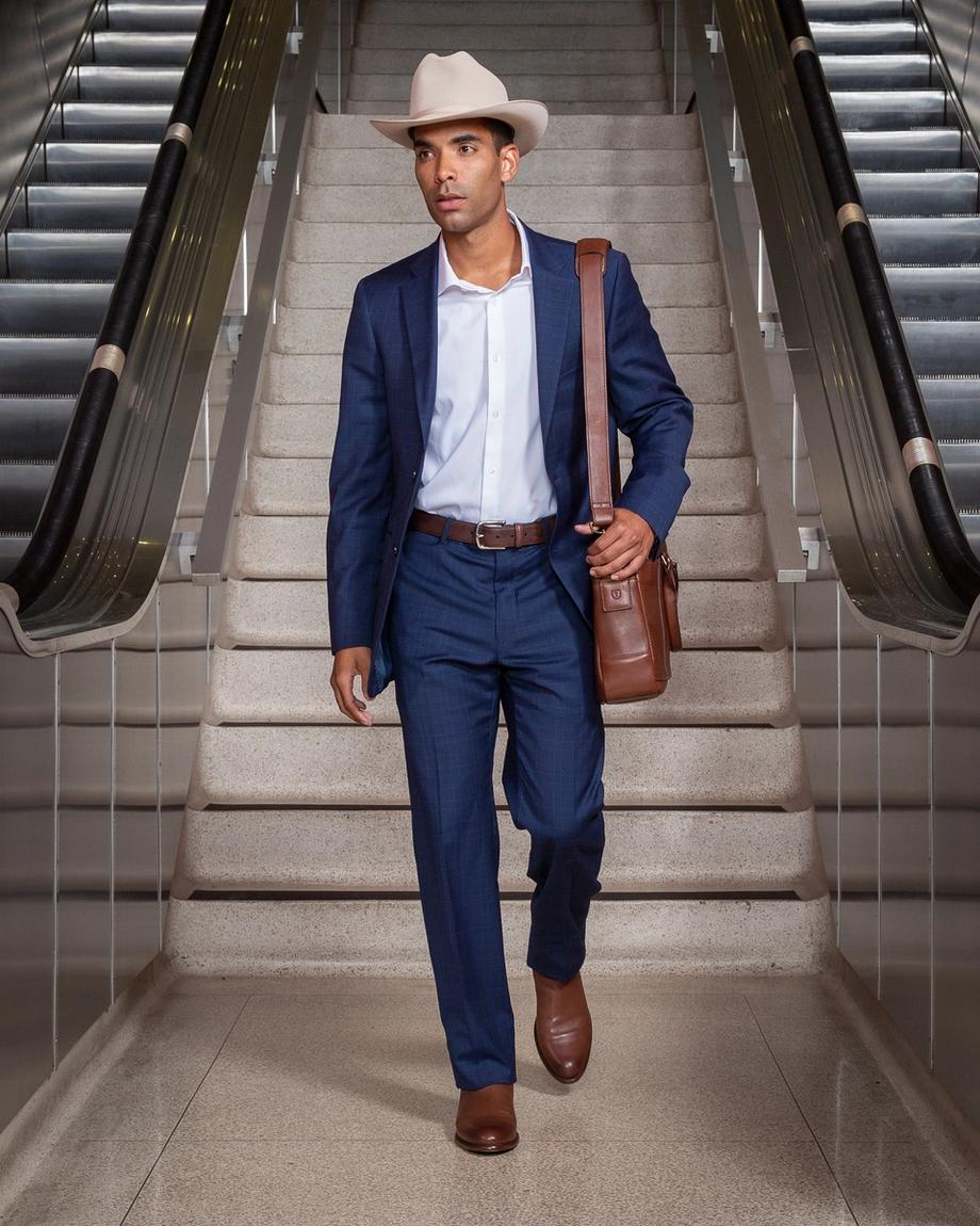 Man wearing Chance Chesnut Brown cowboy boots
