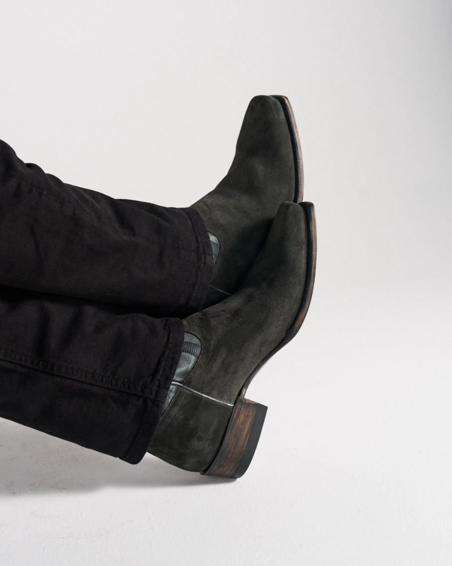 View of The Warren - Gunsmoke Suede