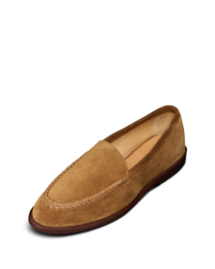 Quarterfront view of The Claire Braid - Sienna on plain background