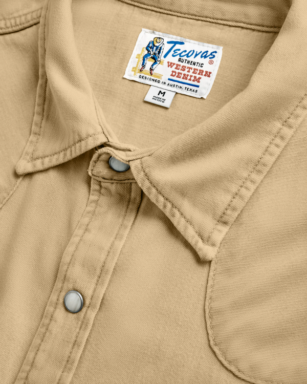 Closeup detail view of Men's Denim Long Sleeve Pearl Snap - Coriander