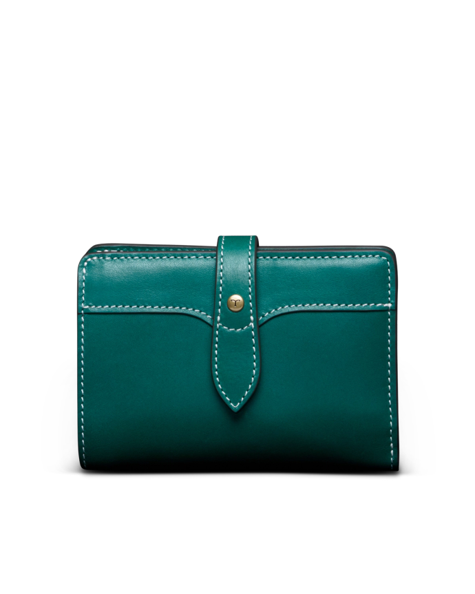 Front view of Women's Sierra Bifold - Lagoon on plain background