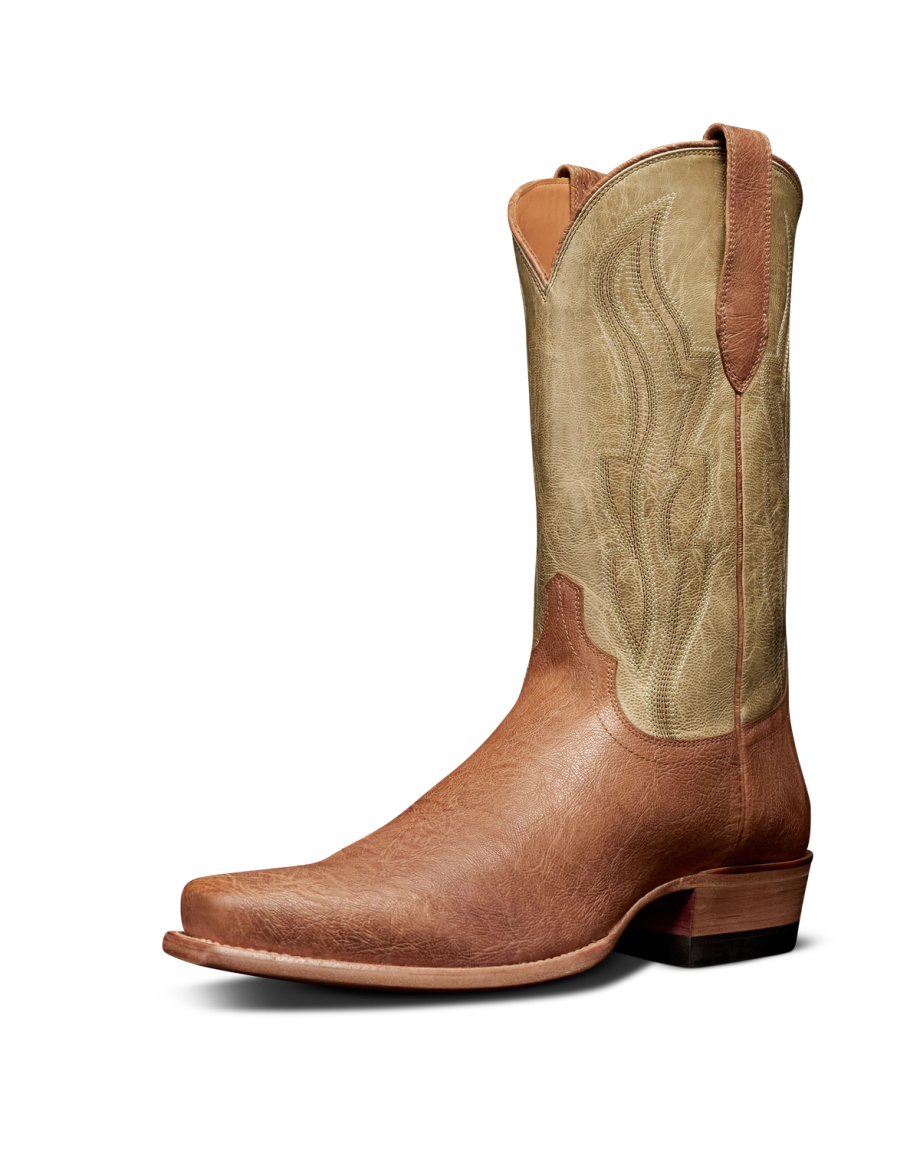 Quarterfront view of The Warren - Tumbleweed / Light Sage Calfskin on plain background