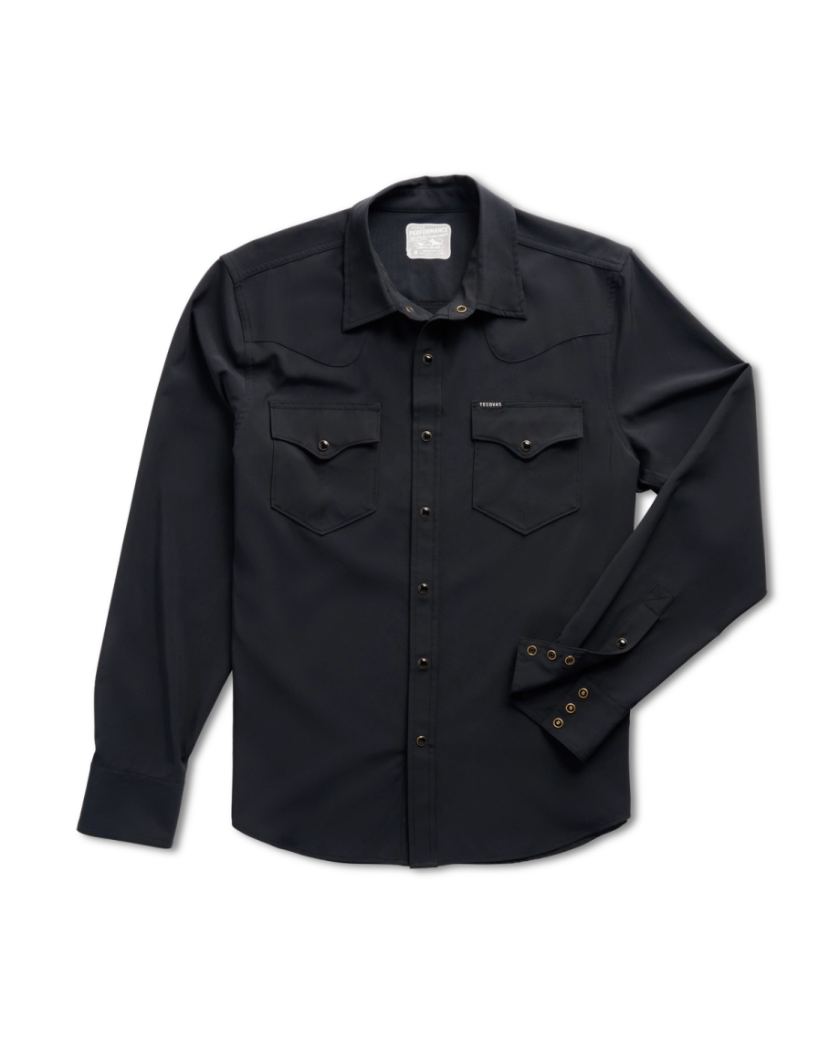 Closeup detail view of Men's Performance Western Pearl Snap LS - Classic Fit - Black