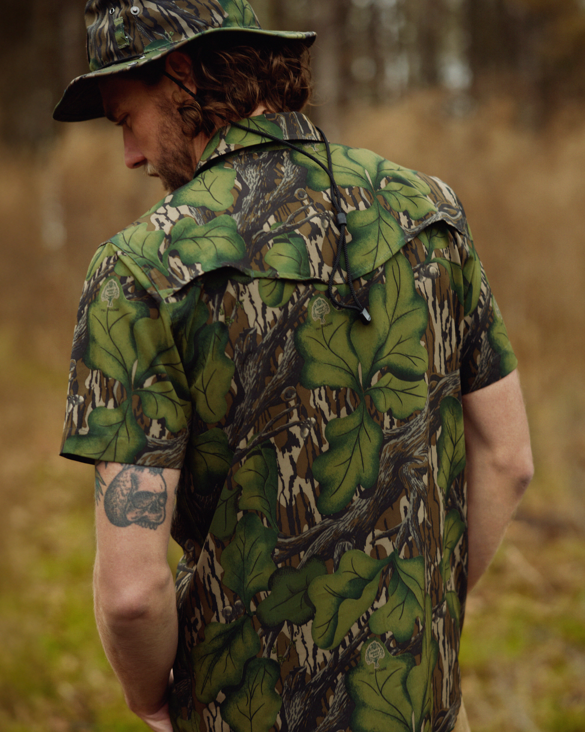 Closeup detail view of Men's Tecovas x Mossy Oak Performance Western Short Sleeve - Full Foliage
