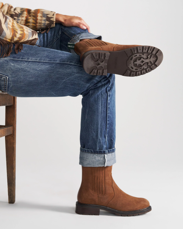 View of The Chelsea Shearling - Bourbon Suede