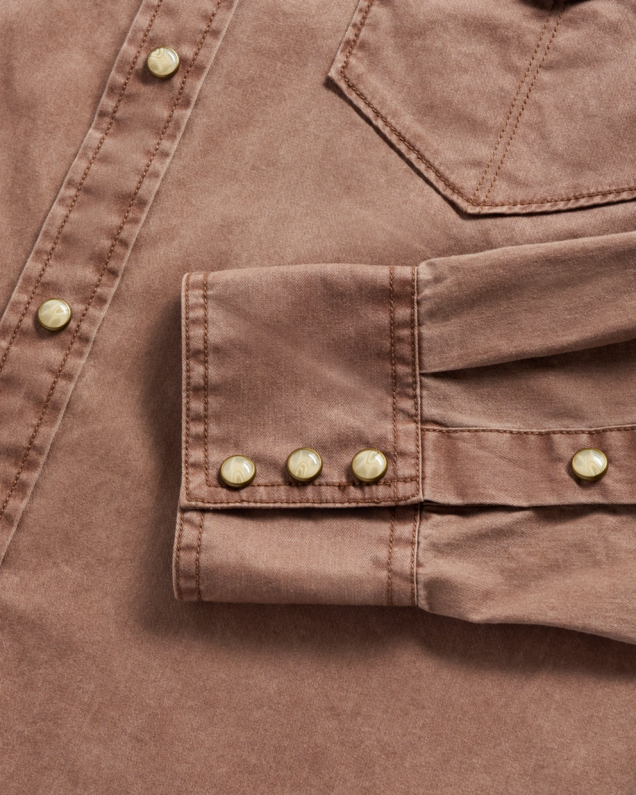 Closeup detail view of Men's Thorn Stopper Pearl Snap LS - Brown