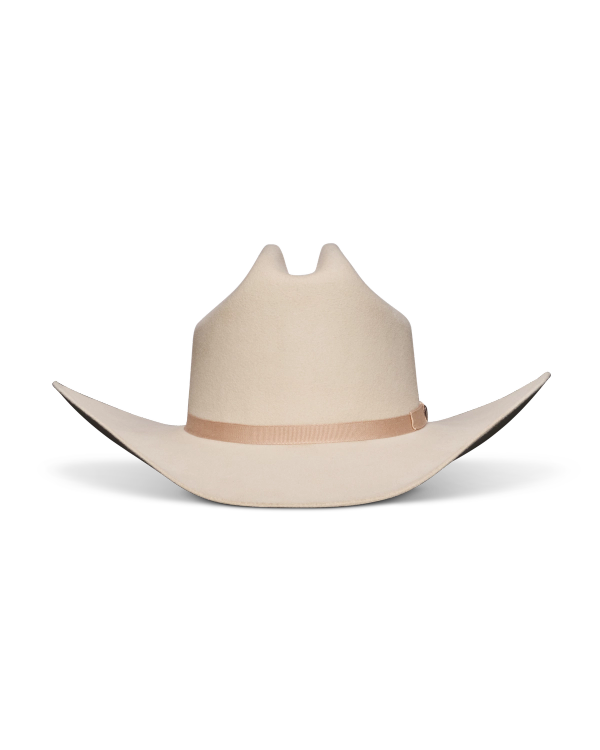 Front view of Cattleman Fur Cowboy Hat - Silverbelly on plain background