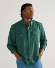 Closeup detail view of Men's Performance Western Pearl Snap LS - Classic Fit - Hunter Green