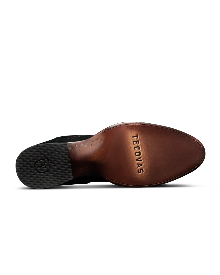 Sole view of The Earl - Midnight on plain background