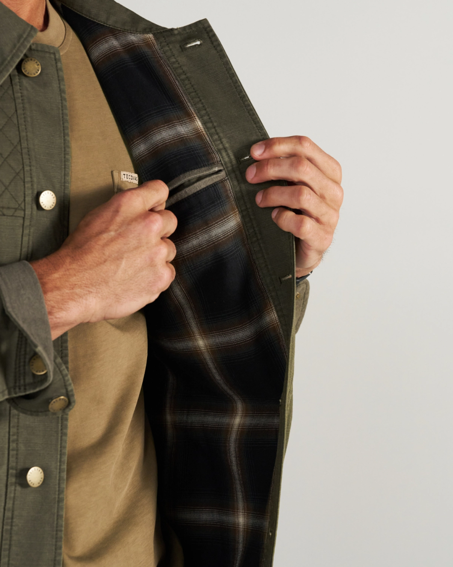 Closeup view of Men's Field Jacket - Dark Olive