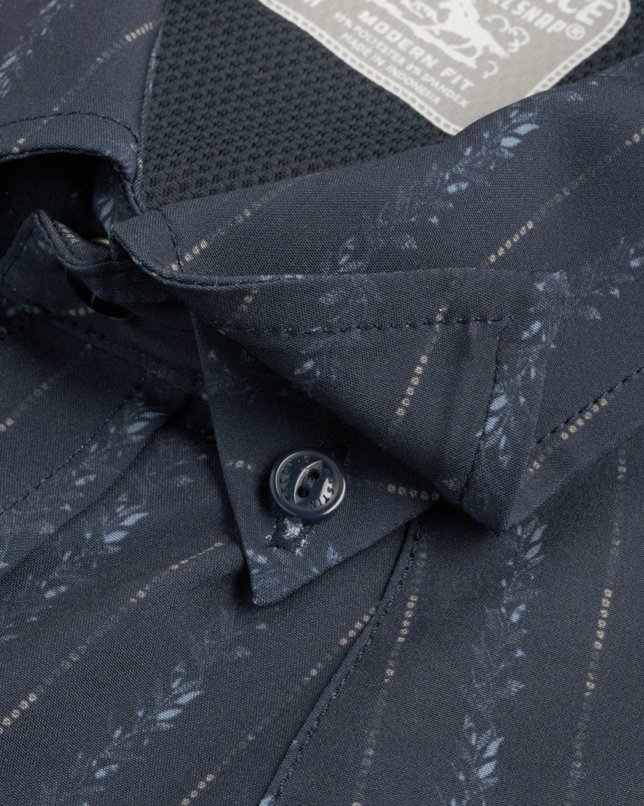 Closeup detail view of Men's Performance Western Short Sleeve Pearl Snap - Dark Navy/Multi