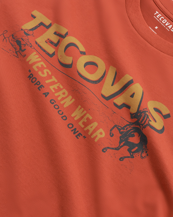 Closeup detail view of Men's Rope One Tee SS - Orange Rust