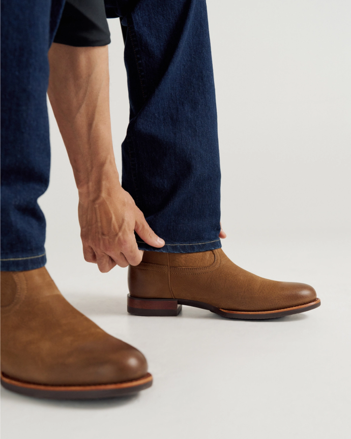 View of The Glen - Light Mesquite Cowhide