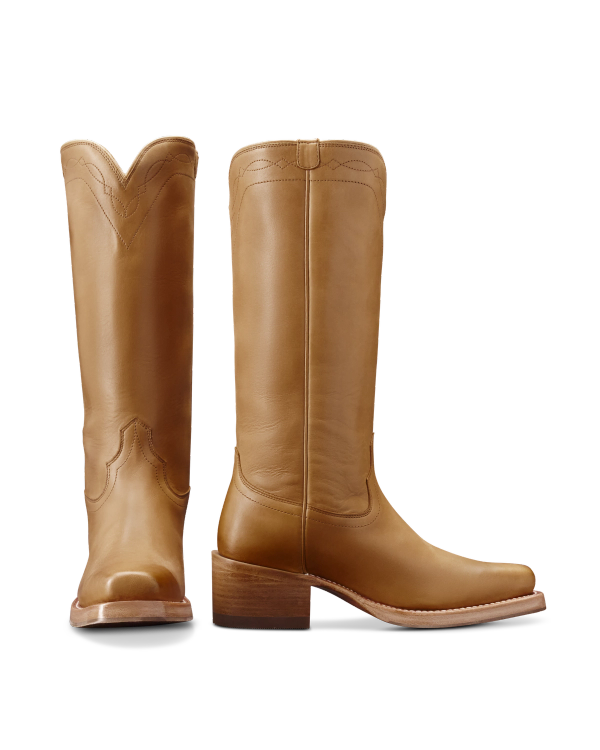 Pair view of The Charlie - Camel on plain background