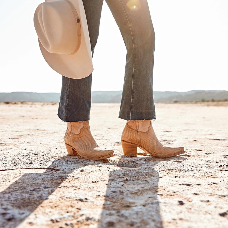 cowboy hat, desert exotic boots