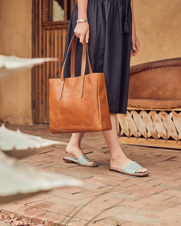 Tecovas offers - Leather Tote