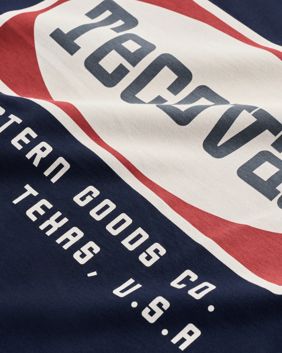 Closeup detail view of Men's Oval Tecovas Pocket T-Shirt - Navy/Red