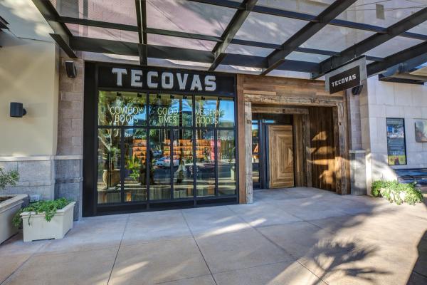 Image of the outside of the Keirland Commons Store