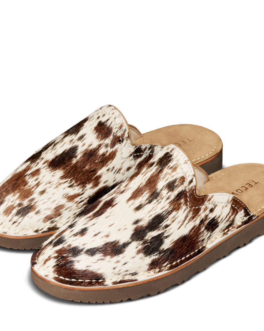 Closeup view of The Oliver - Hair on Hide