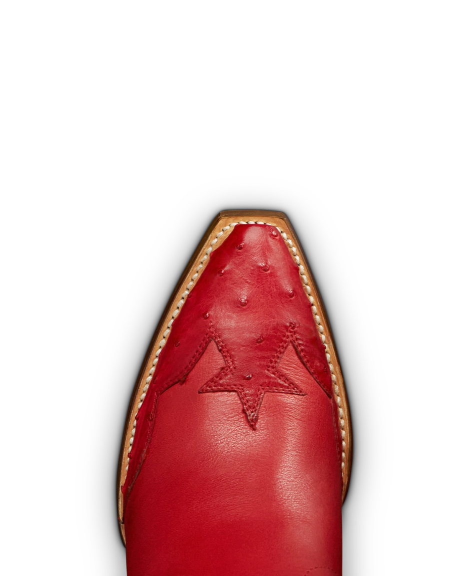 Toe view of The Annie Eagle - Barn Red Cowhide on plain background