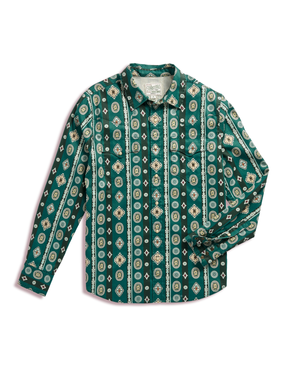 Closeup detail view of Men's Thorn Stopper Pearl Snap LS - Green Heron / Multi