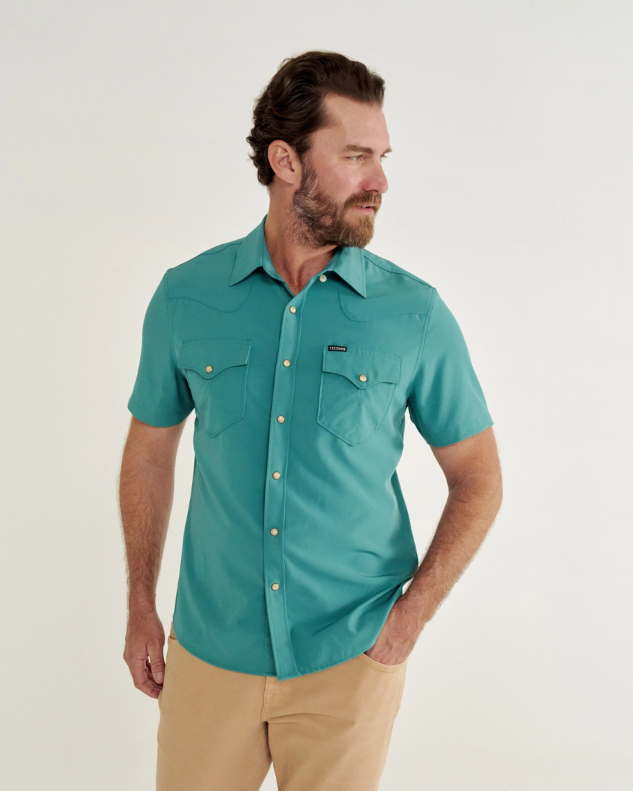 Closeup detail view of Men's Performance Western Pearl Snap SS - Deep Jungle