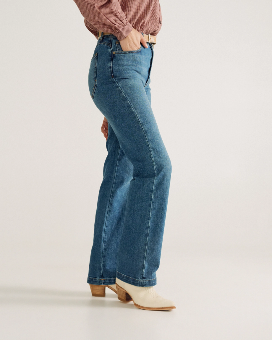 Front view of Women's Vintage High Rise Jean - Medium Wash on model