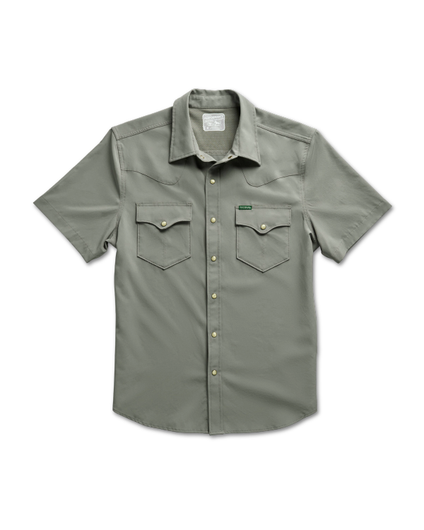 Closeup detail view of Men's Performance Western Pearl Snap SS - Cactus