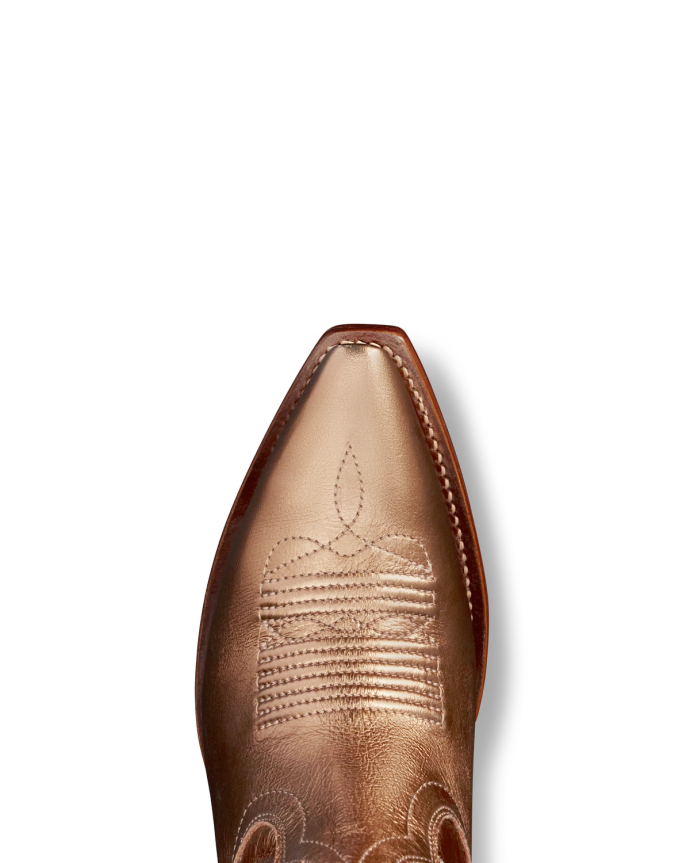 Toe view of The Annie - Copper Cowhide on plain background