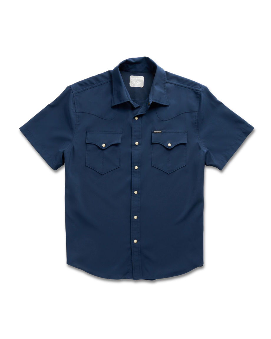 Closeup detail view of Men's Performance Western Pearl Snap SS - Classic Fit - Navy