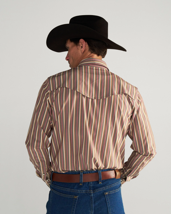 Closeup detail view of Men's Performance Western Pearl Snap - Smokey Olive/Multi