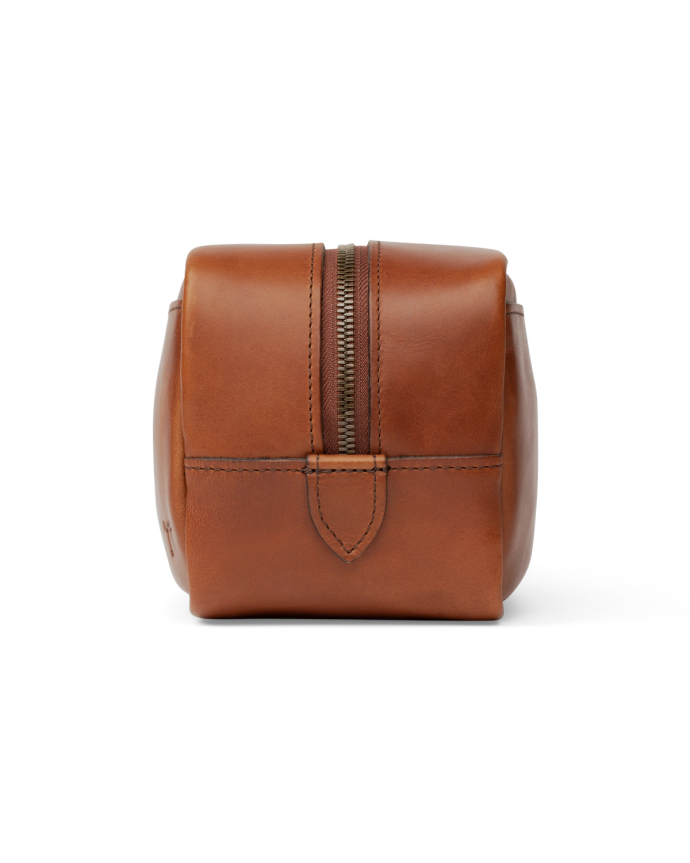 Side view of the Bartlett Travel Kit in Cognac