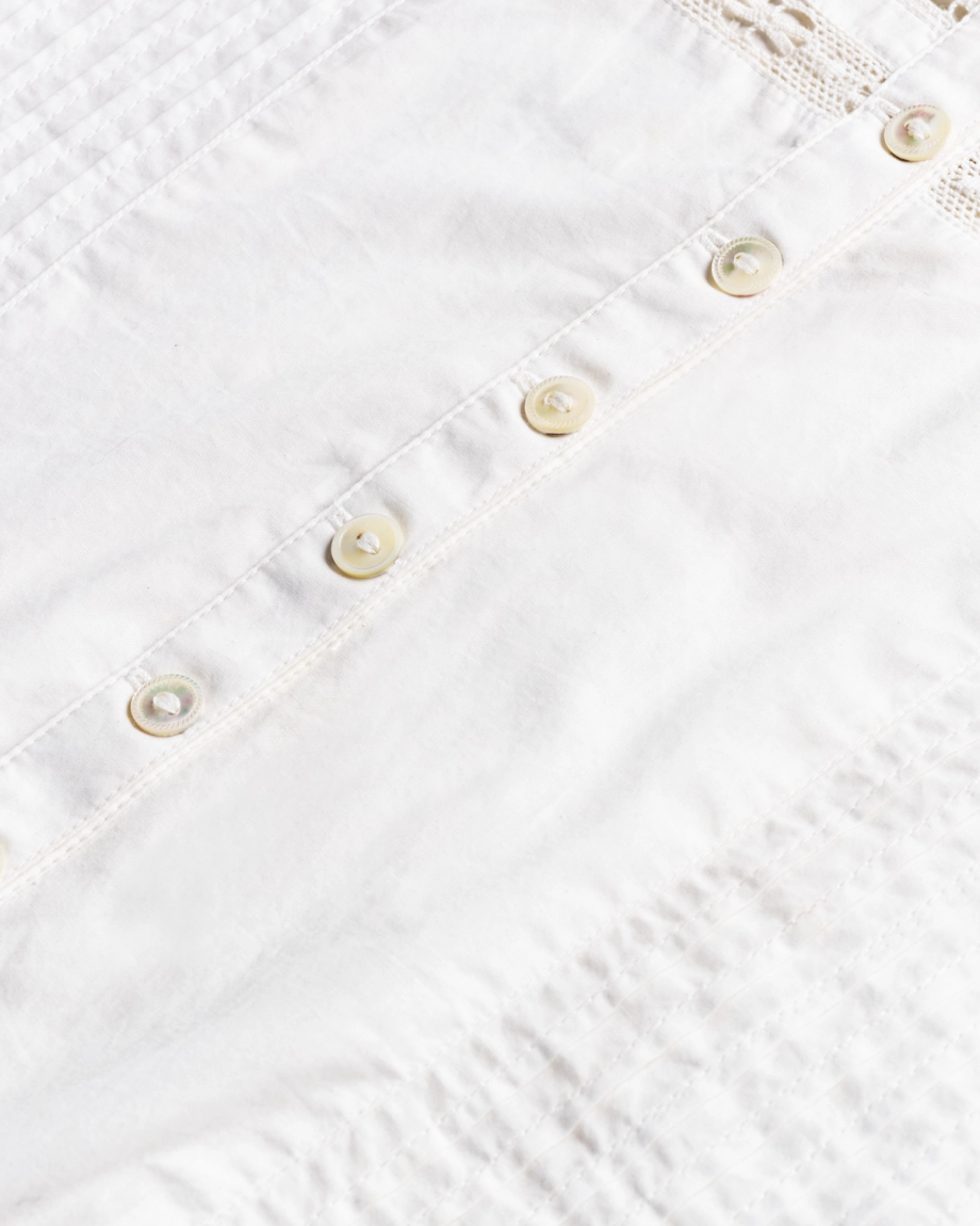 Closeup detail view of Women's Cotton Poplin Top - White