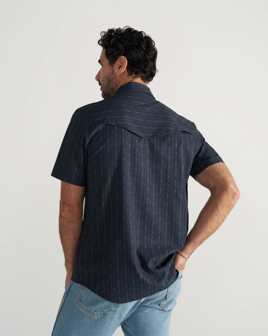 Closeup detail view of Men's Performance Western Short Sleeve Pearl Snap - Dark Navy/Multi