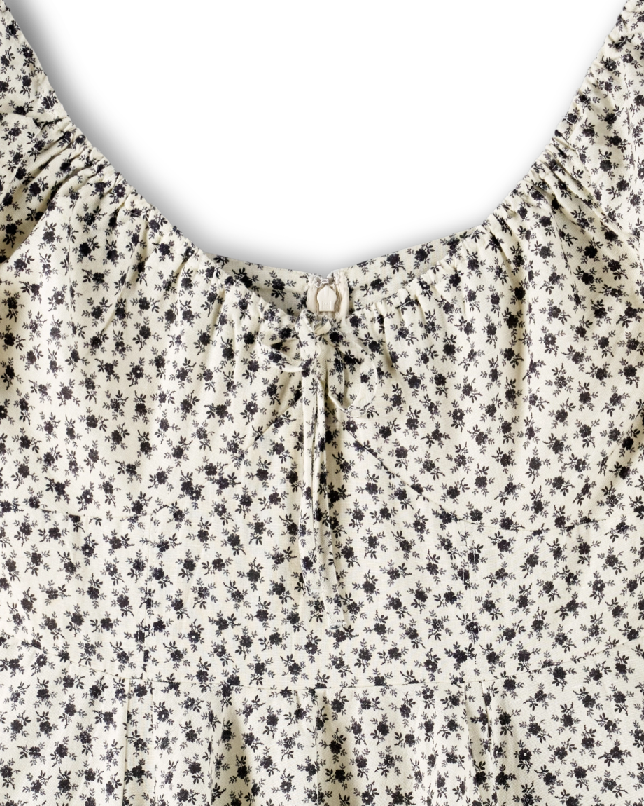 Closeup detail view of Women's L/S Mini Dress - Cream / Black